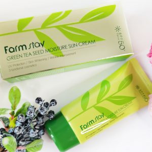 FarmStay Green Tea Seed Moisture Sun Cream SPF50+ PA+++ 1